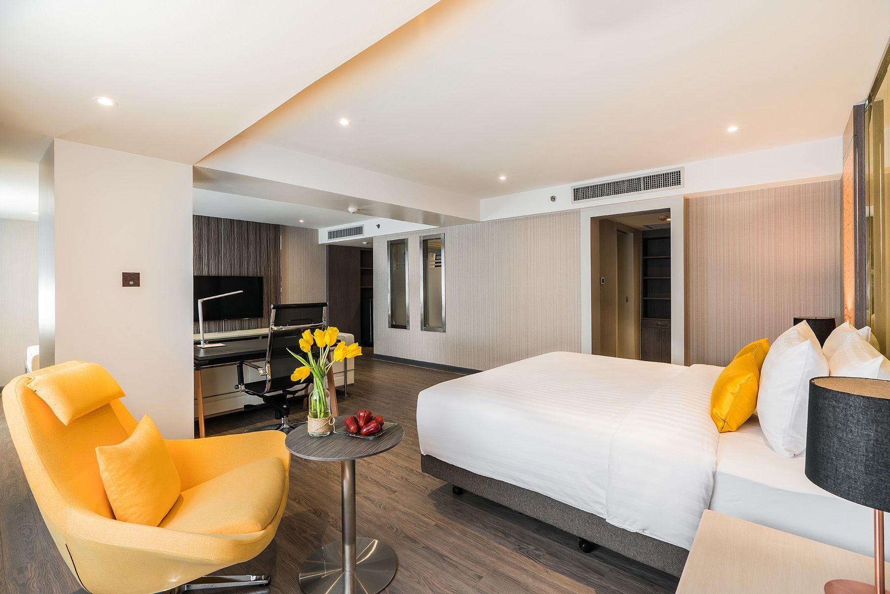 Khách sạn Jal 4*